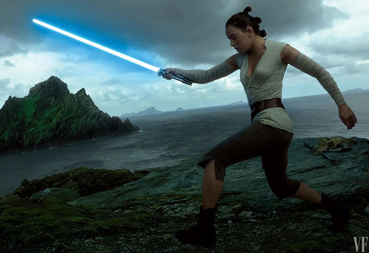 Forgatási képek érkeztek a Star Wars: Az utolsó Jedikből