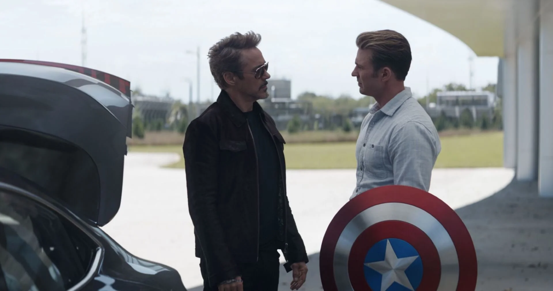 Megható videók Robert Downey Jr. és Chris Evans utolsó napjairól a Végjáték forgatásán
