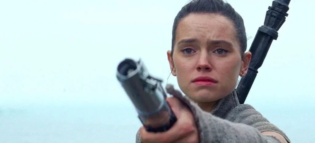 Sztárok, akik elloptak egy értékes forgatási kelléket 14 Star Wars: Az ébredő Erő