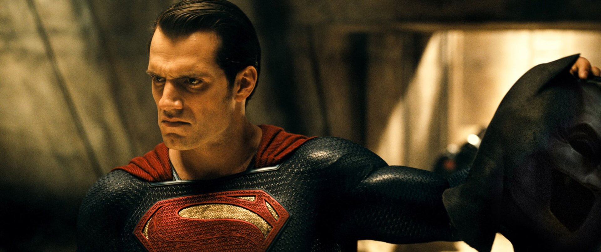 Henry Cavill még mindig Superman akar lenni: “A köpeny még mindig a szekrényben van”