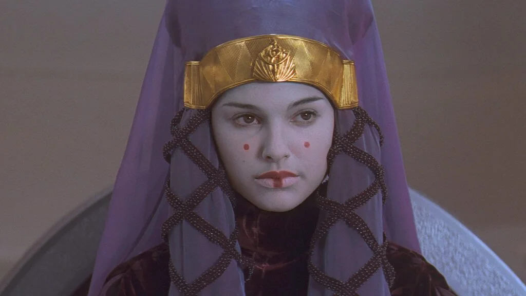 FEJTÁGÍTÓ: Ha eddig nem tudtad, akkor Padmé Amidala teljes nevére is fény derül az új Star Wars-regényből 6 padme amidala phantom menace tall