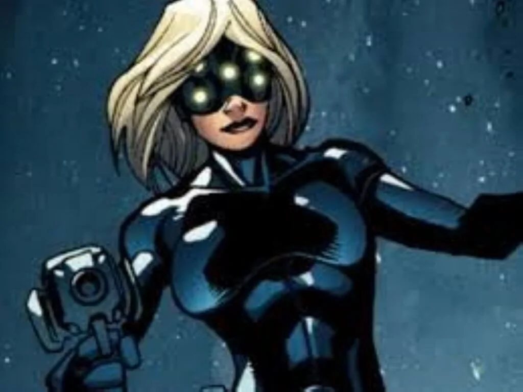 FEJTÁGÍTÓ: Natasha Romanova a Fekete Özvegy 10 natasha 9 Egyedi Nagy Egyedi