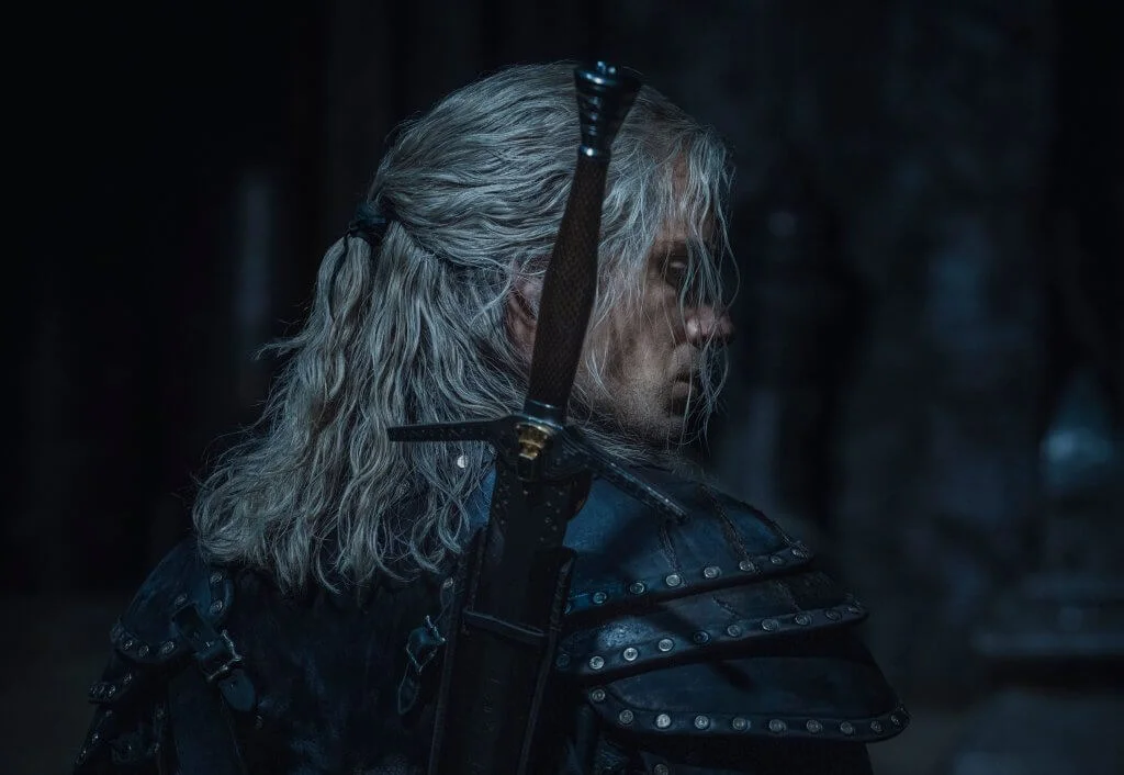 Henry Cavill megosztotta az első fotókat a Vaják második évadából 7 EjkY519WsAE5lii