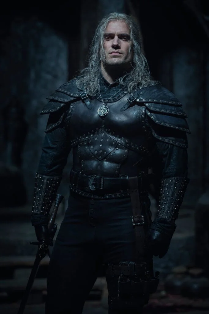 Henry Cavill megosztotta az első fotókat a Vaják második évadából 6 EjkY51 WoAAV1Vv