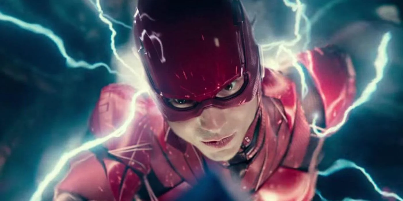 A The Flash rendezője, Andy Muschietti mutatott egy részletet a főhős új jelmezéből