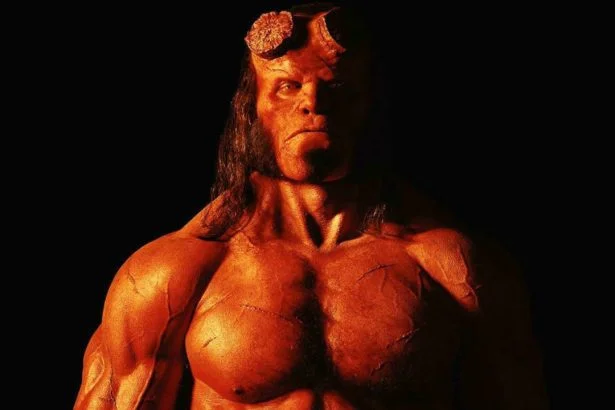 3320972 hellboy mini