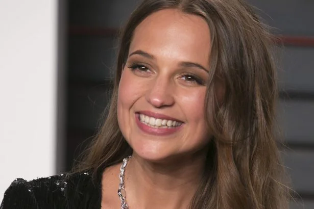 Alicia Vikander