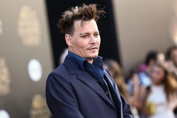 Johnny Depp mini