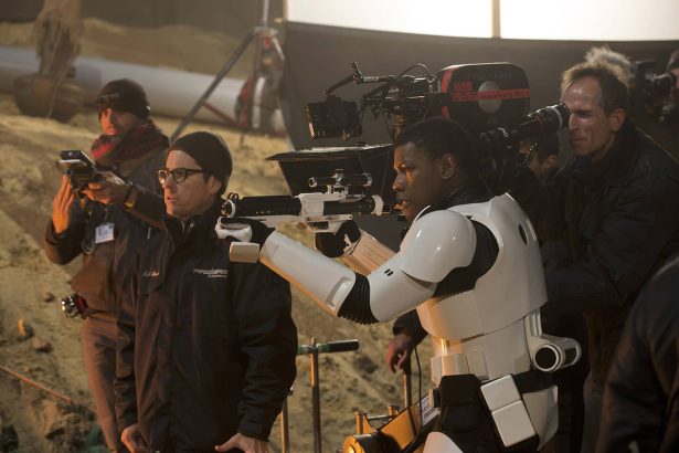 Star Wars Episode IX John Boyega Finn JJ Abrams mini