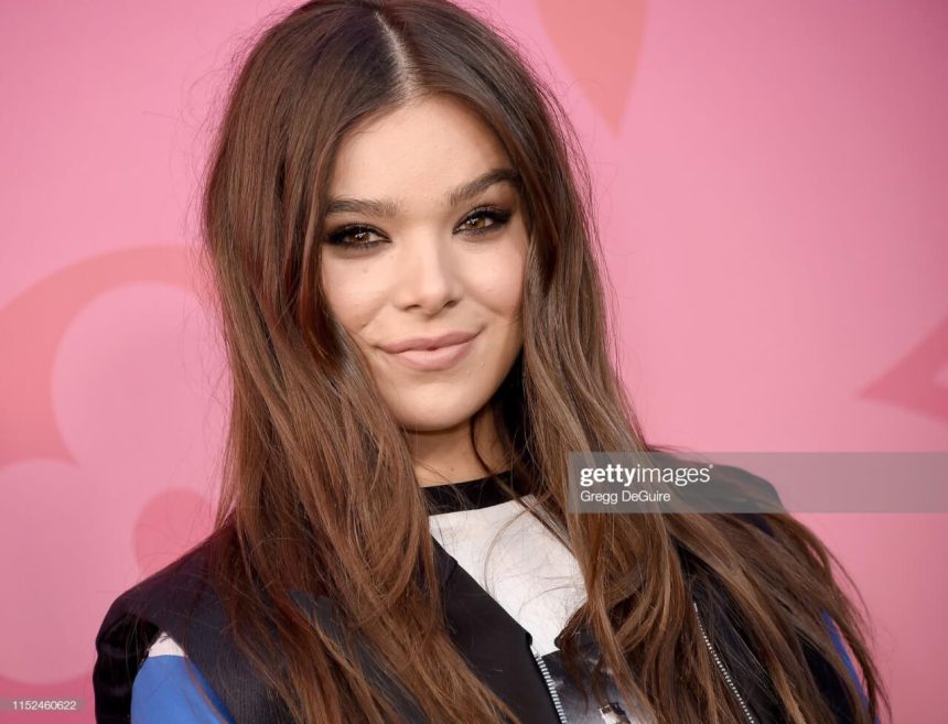 Hailee Steinfeld