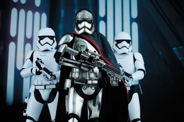 phasma stormtrooper mini