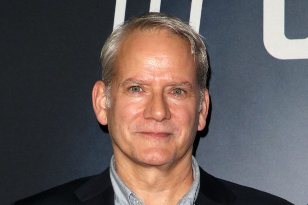 Campbell Scott