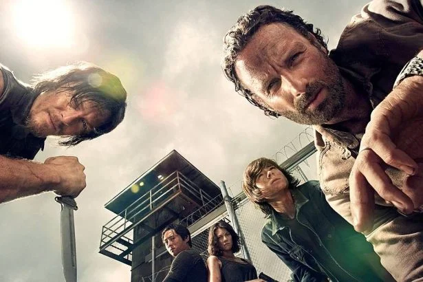 the walking dead season 6 finale synopsis teases negan reveals a major death 883292