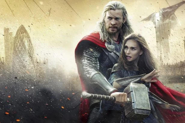 thor the dark world chris hemsworth thor natalie portman jane foster 93962 3840x2160 mini