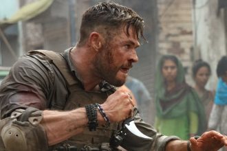 Tyler Rake: A kimenekítés