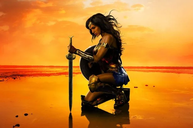 wonder woman mini 4