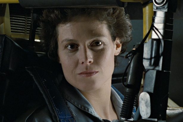 Sigourney Weaver