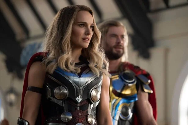 Thor: Szerelem és mennydörgés