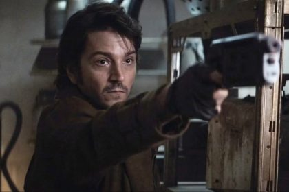 Tony Gilroy megszólalt az Andor-pletykákról: Ezt gondolja valójában Dave Filoni a sorozatról 44 Andor