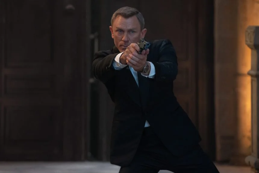 007 Nincs idő meghalni