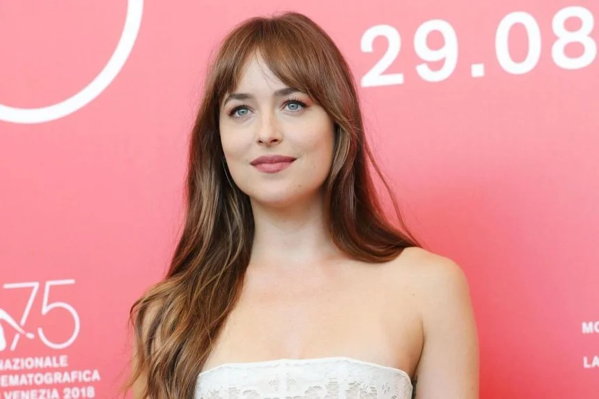 Dakota Johnson