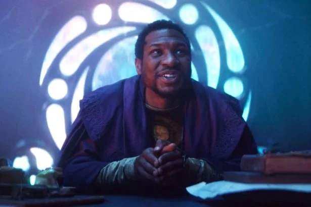 Jonathan Majors Kang
