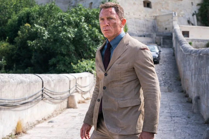 007 Nincs idő meghalni