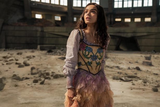 Az éhezők viadala: Énekesmadarak és kígyók balladája