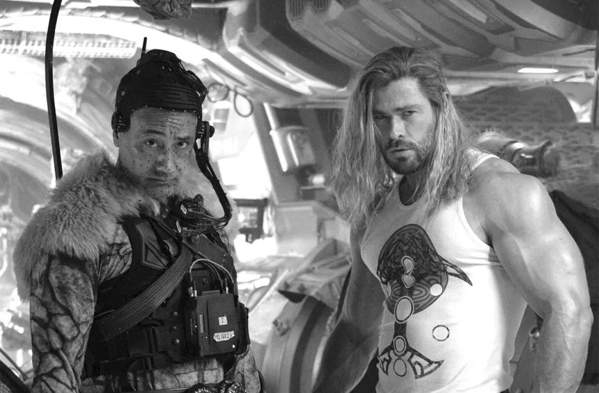 Thor: Szerelem és mennydörgés