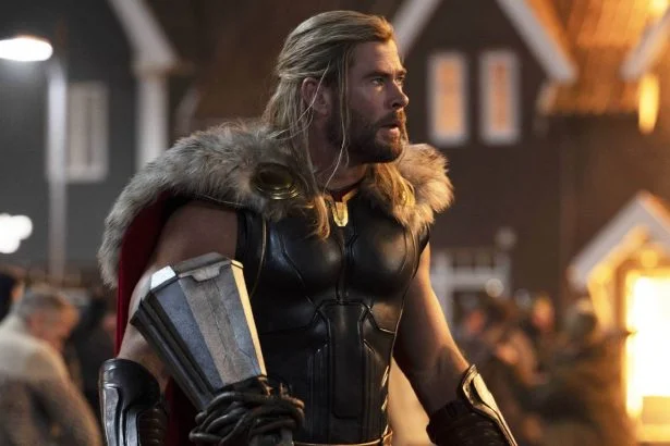 Thor: Szerelem és mennydörgés