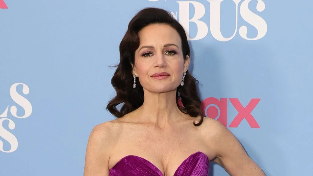 Carla Gugino csatlakozik Brad Pitt mellé a The Adventures of Cliff Booth című Netflix filmben 12 Carla Gugino