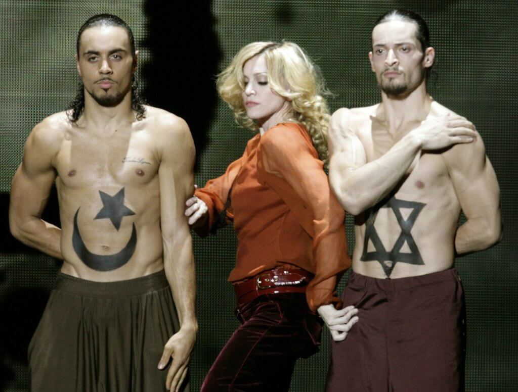 Madonna Confessions Tour