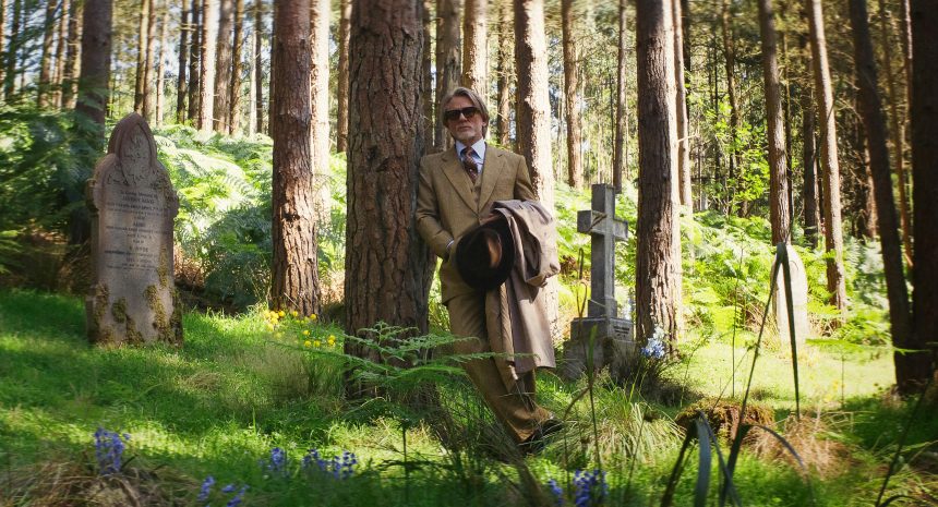 Tőrbe ejtve: Ébredj fel, halott ember