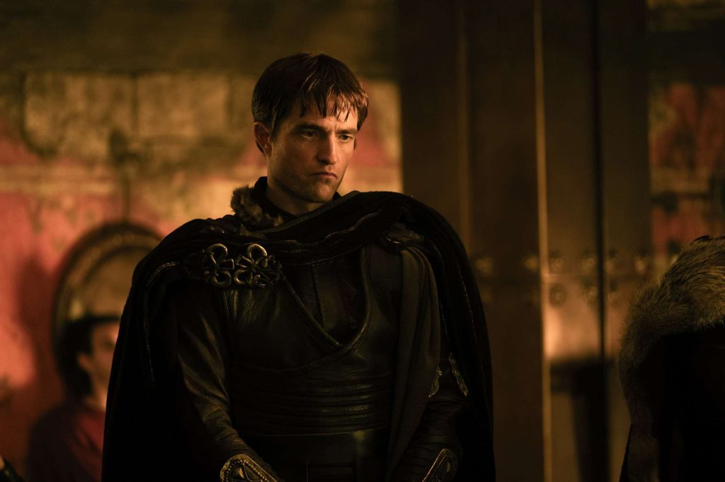 Látványos fotók érkeztek Christopher Nolan Odüsszeiájából – de van egy rossz hírünk Tom Holland és Anne Hathaway rajongóinak 13 Odüsszeia