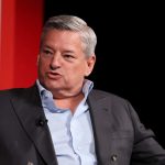 Ted Sarandos visszavágott James Cameronnak a Netflix–Warner Bros. üzlet miatt 2 Netflix Ted Sandaros