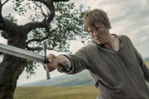 „Az ott a képernyőn nem hamis ürítés”: Így vallott A Hét Királyság lovagja készítője a meglepő nyitójelenetről 18 A Knight of the Seven Kingdoms