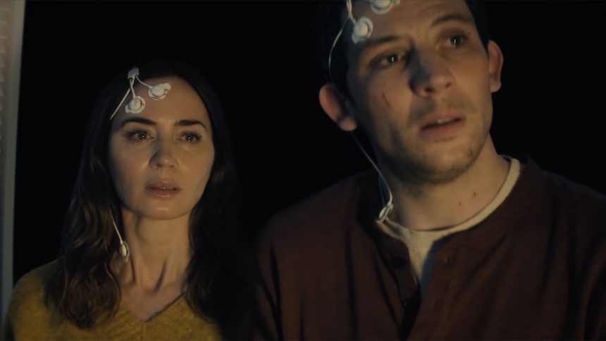 A leleplezés napja alkotói elárulták, mi történik a sci-fi mozi rejtélyes befejezése után 11 Disclosure Day