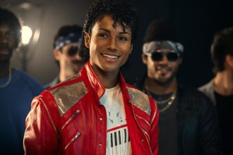 Döbbenetes a hasonlóság az új Michael Jackson-film előzetesében 18 Michael