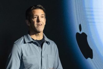 Tim Cook távozik hivatalából, az Apple megnevezte az új vezérigazgatót 27 John Ternus