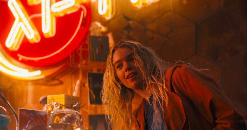 Kiderült a Supergirl játékideje, a rendező pedig nem árul el semmit a stáblistás jelenetről 11 Supergirl