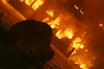 Brutális vérfürdőt ígér az új horrorfilm: Tarolnak a Gonosz halott: Égj! első véleményei 30 Evil Dead Burn