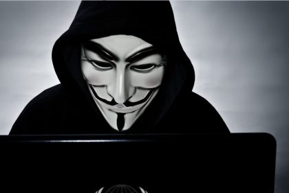 Az Anonymous hackercsoport is felszólalt a lemezes PlayStation játékok megszűnése miatt 38 Anonymous