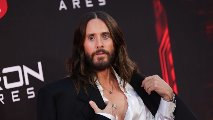 Legalább tíz nő szerint Jared Leto szexuálisan zaklatta őket még tinédzser korukban 11 Jared Leto