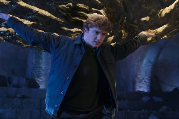 Megjött a Percy Jackson és az olimposziak 3. évadának kedvcsinálója 69 Percy Jackson