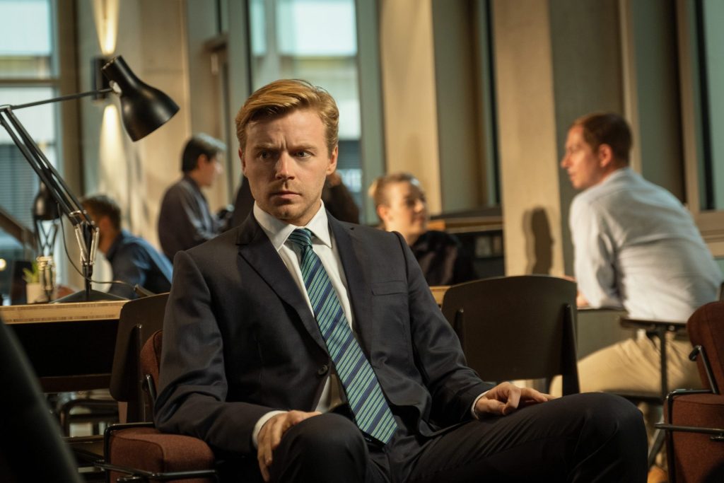 Egy meglepő forrás leplezhette le az új James Bond-színészt 14 Slow Horses