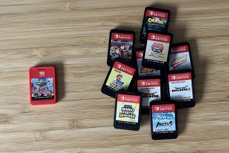 A Sonyval ellentétben a Nintendo kitart a fizikai adathordozó mellett 22 Nintendo Switch kártya
